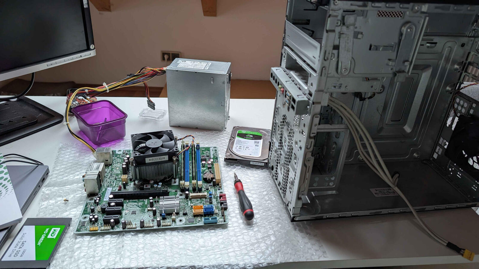 Neubau eines PCs aus alten Teilen für einen Bekannten